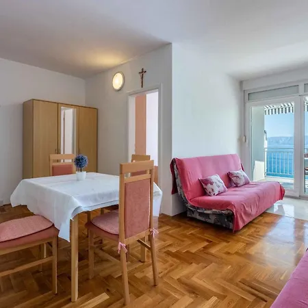 In 45272 Apartment