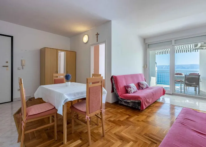 In 45272 Apartment