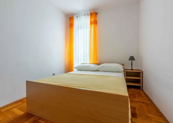 Apartment In 45272