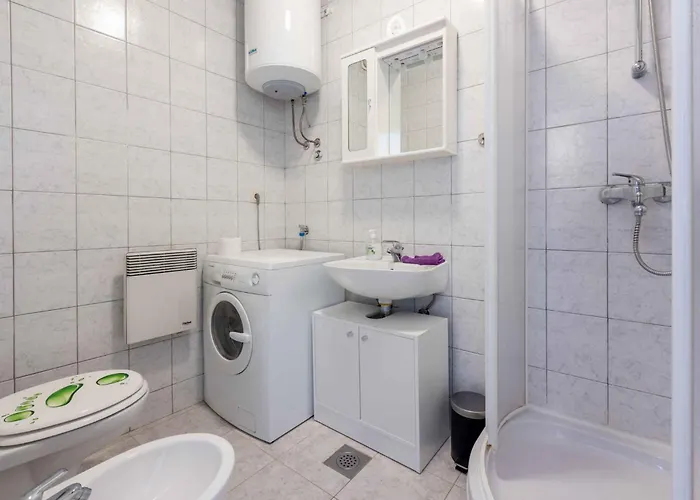 In 45272 Apartment *