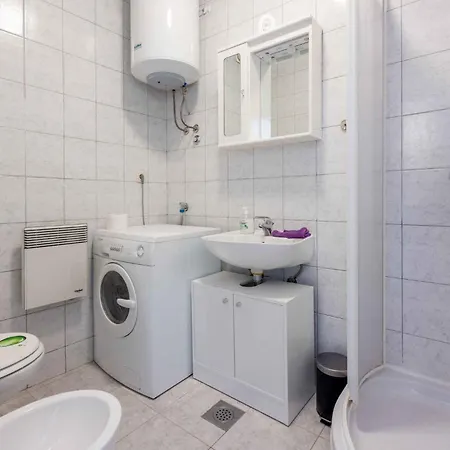 In 45272 Apartment *